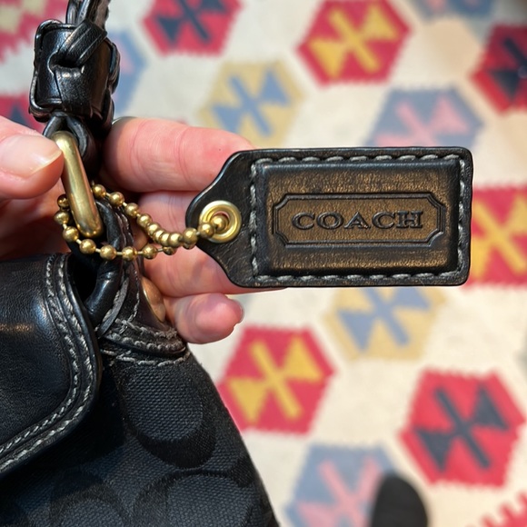 Coach Signature Jacquard and Leather Shoulder Bag Purse - Picture 4 of 8